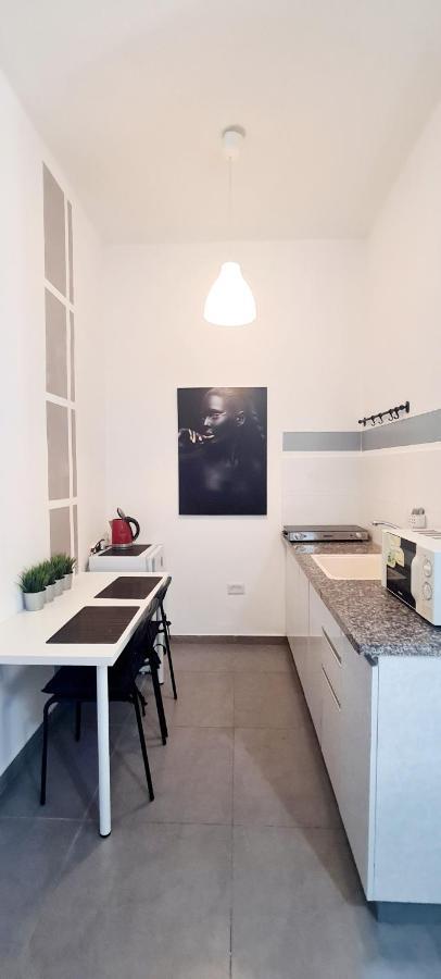 Nice Apartments On Ben Yehuda Str Τελ Αβίβ Εξωτερικό φωτογραφία
